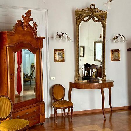 Le Foglie Di Acanto Lucera Buitenkant foto