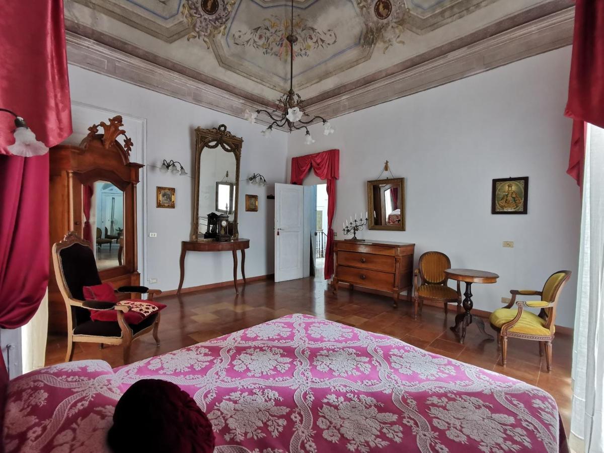 Le Foglie Di Acanto Lucera Buitenkant foto