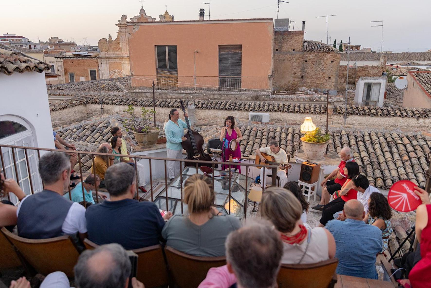 Le Foglie Di Acanto Lucera Buitenkant foto